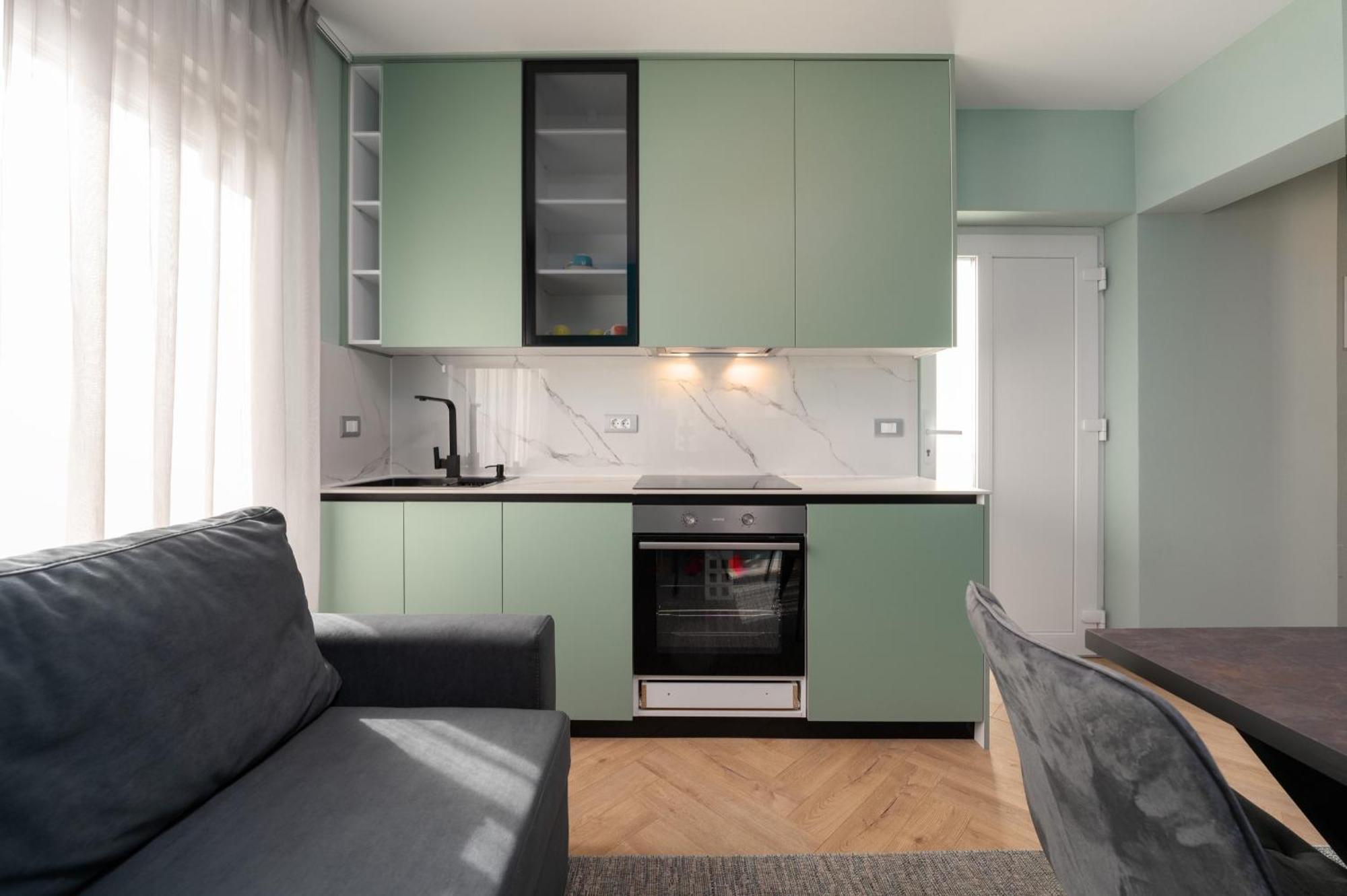 Larum Apartmens Vrsar Exterior foto